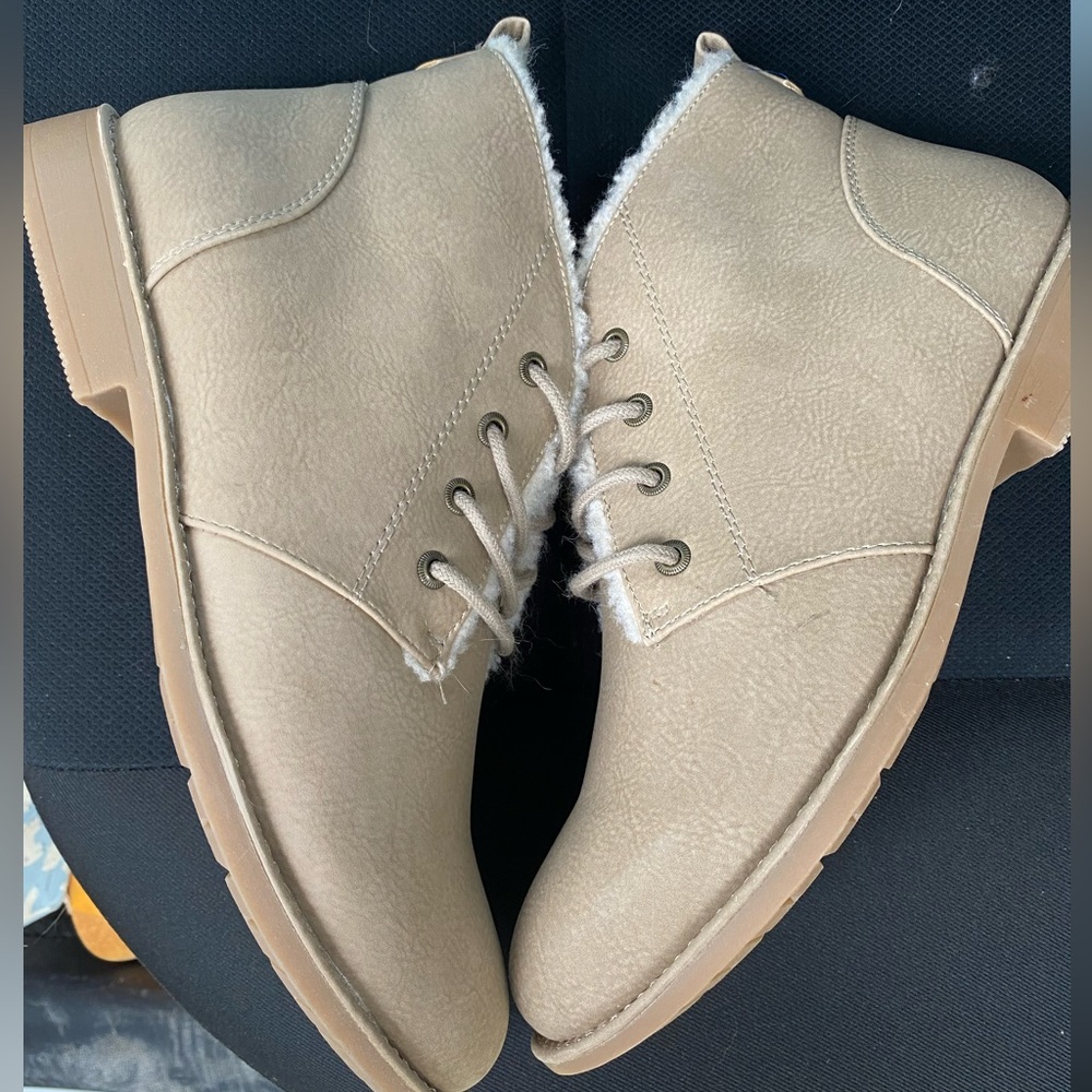 Tan Fuzzy Booties